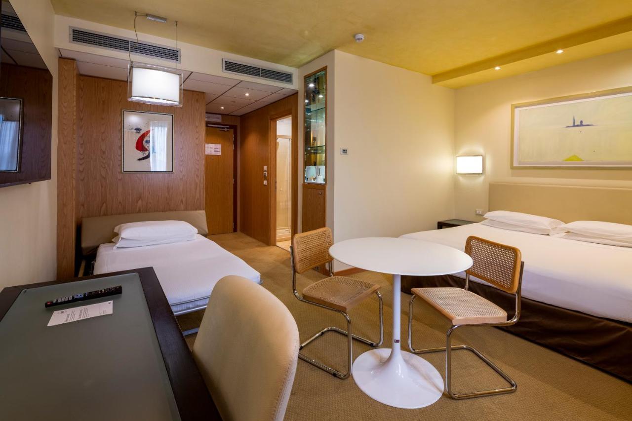 Crowne Plaza Padova, an IHG Hotel Esterno foto