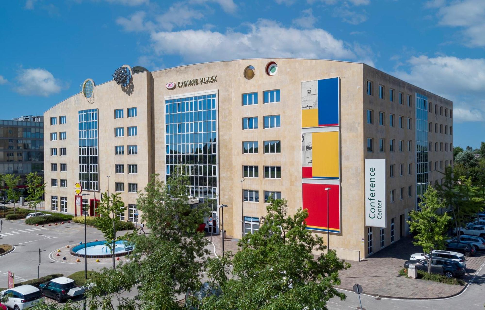 Crowne Plaza Padova, an IHG Hotel Esterno foto