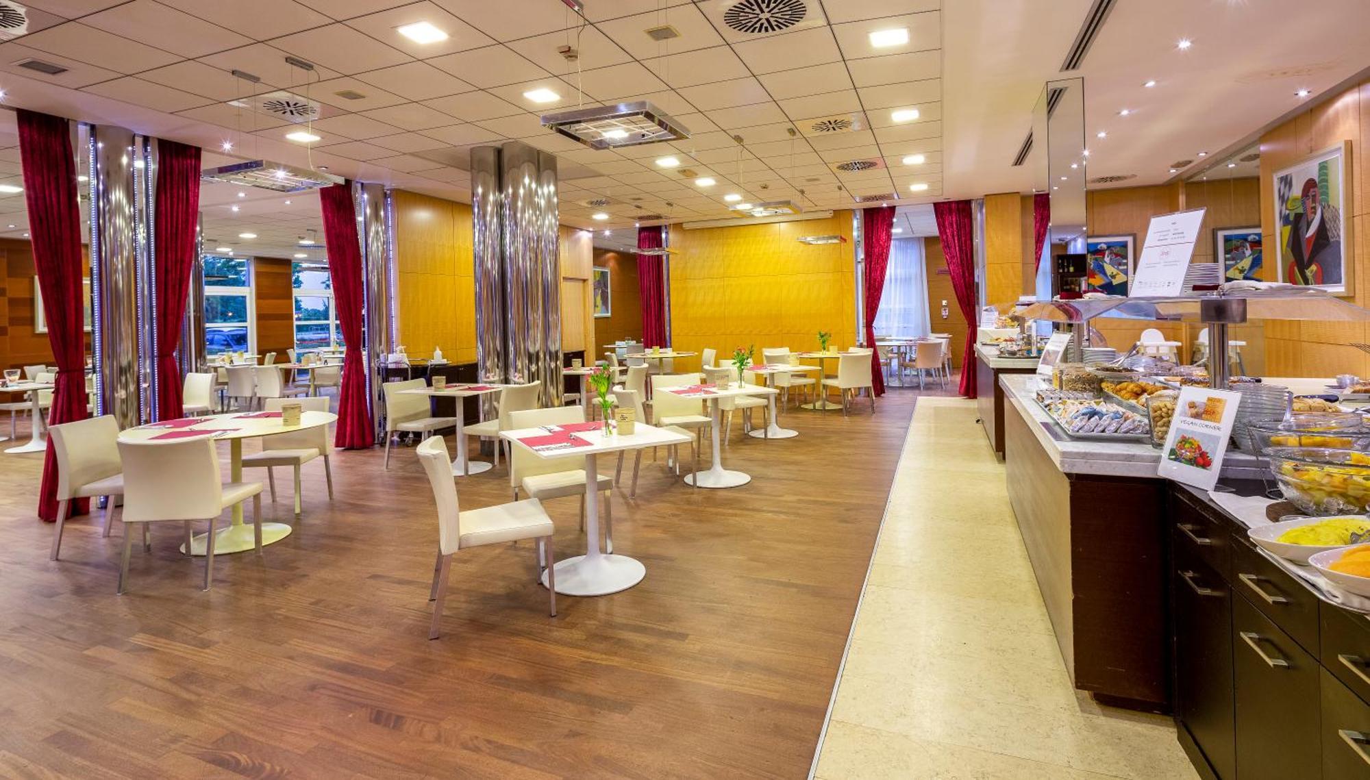 Crowne Plaza Padova, an IHG Hotel Esterno foto